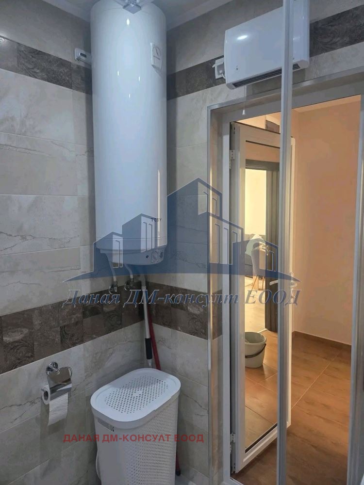 Продава 2-СТАЕН, гр. Шумен, Пазара, снимка 3 - Апартаменти - 56129142