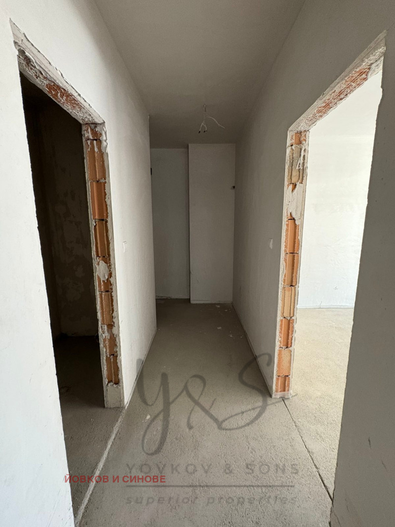 In vendita  2 camere da letto Plovdiv , Hristo Smirnenski , 135 mq | 70731195 - Immagine [13]