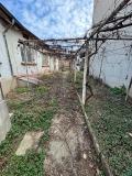 Продава КЪЩА, град Плевен, Широк център • 160000 € • 98975150 — Holmes.bg