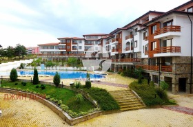 1 sovrum Kosjarica, region Burgas 7