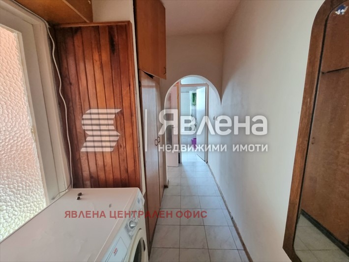 En venta  1 dormitorio Sofia , Mladost 2 , 62 metros cuadrados | 37402578 - imagen [7]