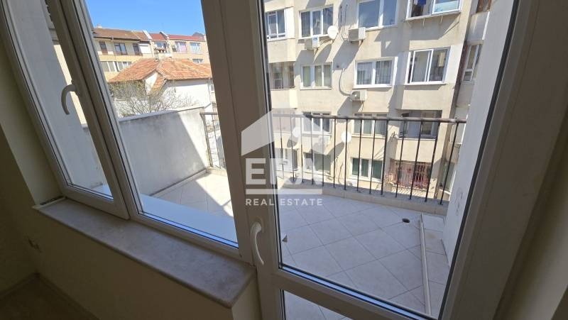 Продава 3-СТАЕН, гр. Варна, Лятно кино Тракия, снимка 12 - Апартаменти - 54589691