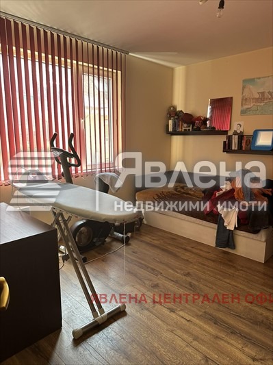 Продава  4-стаен град София , Надежда 2 , 130 кв.м | 76722204 - изображение [8]