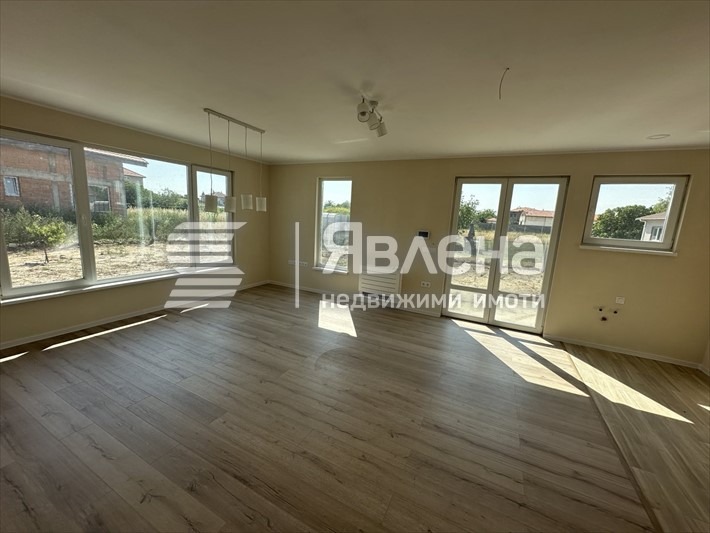 Продава  Къща област Пловдив , с. Граф Игнатиево , 130 кв.м | 62697385 - изображение [4]
