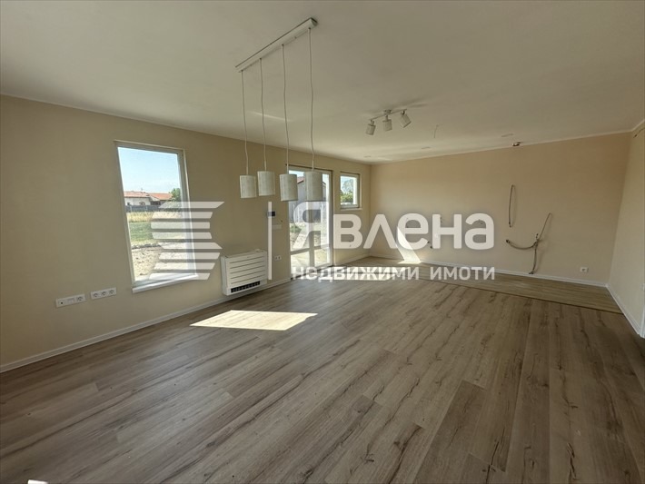 Продава  Къща област Пловдив , с. Граф Игнатиево , 130 кв.м | 62697385 - изображение [3]