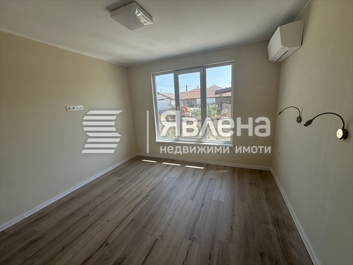 Продава  Къща област Пловдив , с. Граф Игнатиево , 130 кв.м | 62697385 - изображение [6]