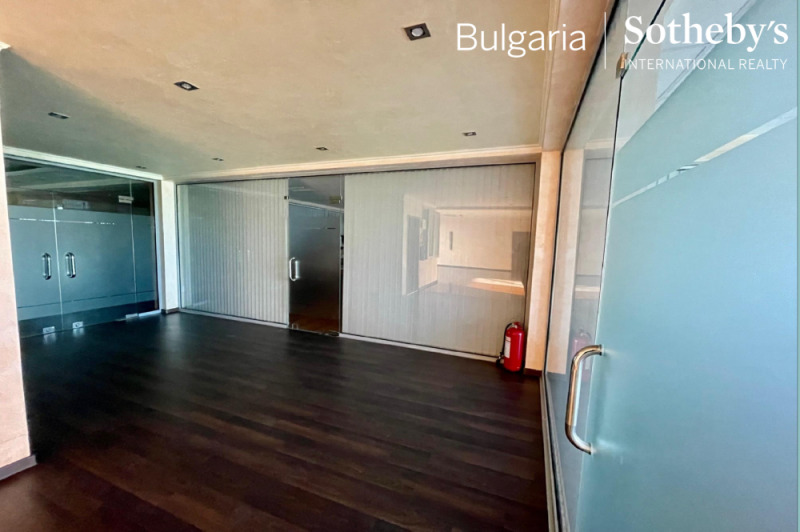 Продава СКЛАД, гр. Русе, в.з. Касева Чешма, снимка 12 - Складове - 52838459