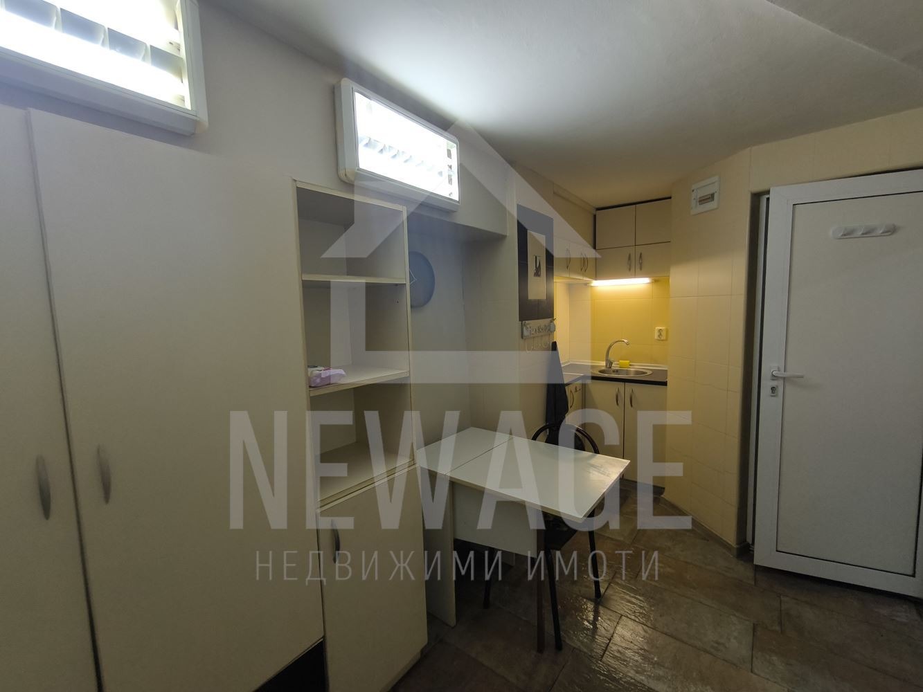 Продава 3-СТАЕН, гр. Варна, Зимно кино Тракия, снимка 9 - Апартаменти - 54278891