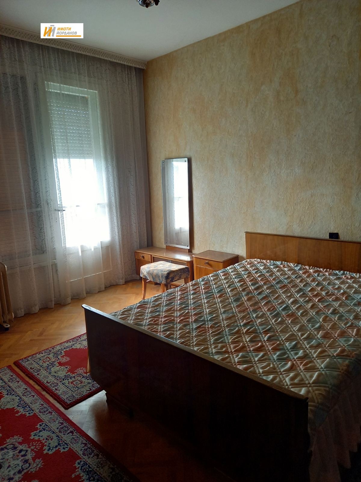 Продава ЕТАЖ ОТ КЪЩА, гр. Велико Търново, Център, снимка 8 - Етаж от къща - 54251803