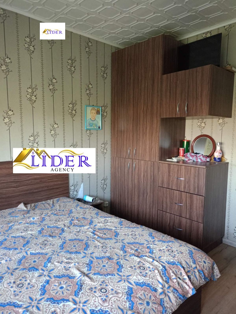 Продаја  2 спаваће собе Плевен , Сторгозија , 75 м2 | 15755485 - слика [2]