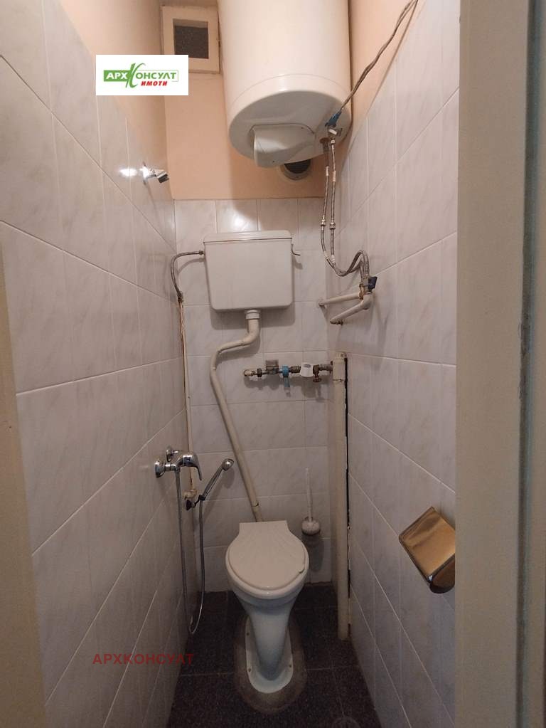 Продава 3-СТАЕН, гр. София, Център, снимка 12 - Апартаменти - 55228652