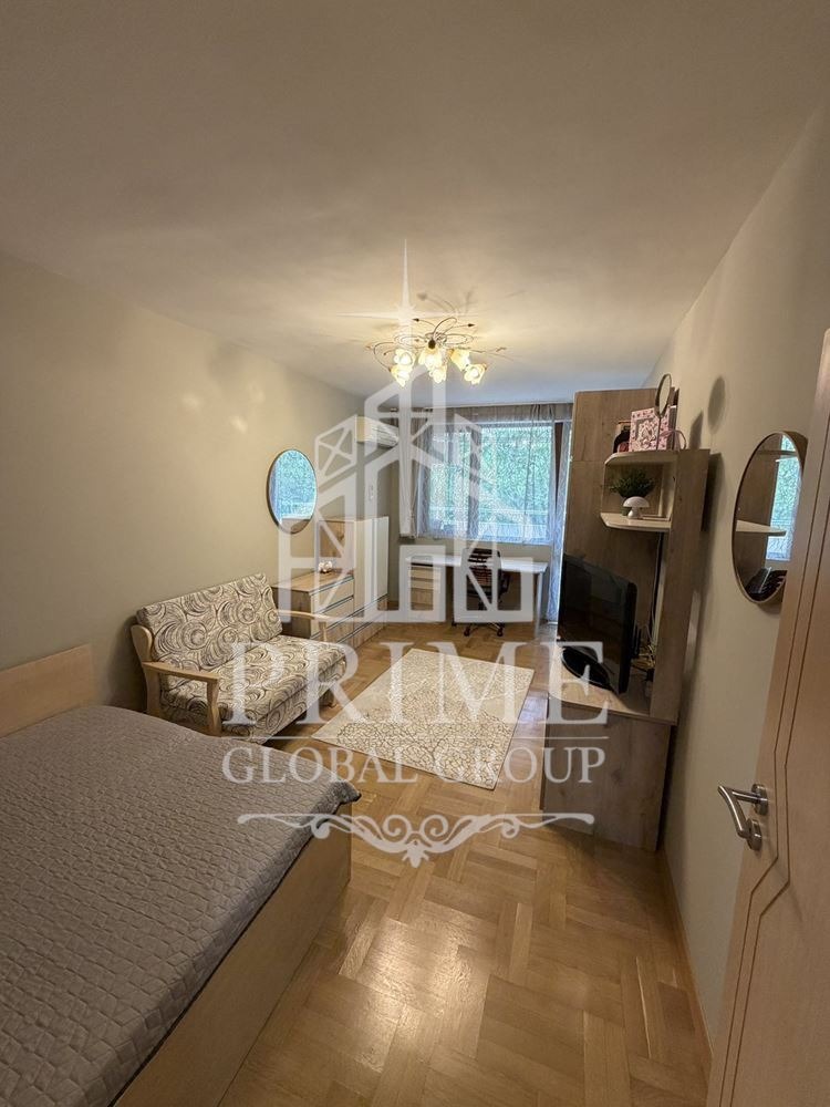 Продава 3-СТАЕН, гр. Варна, Левски 1