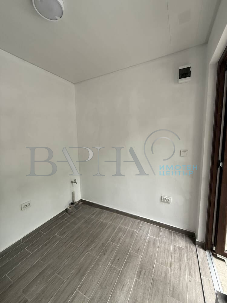 Til salg  Butik Varna , Mladost 2 , 8 kvm | 76140535 - billede [2]