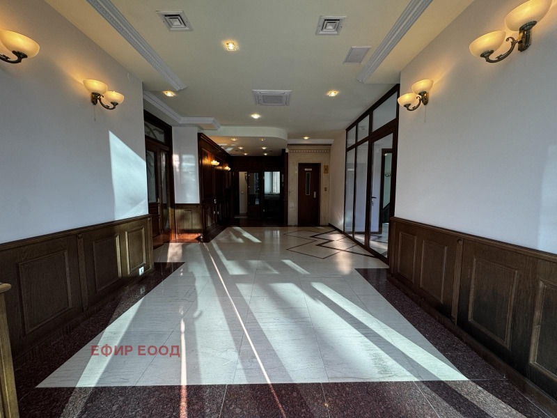 Продава МАГАЗИН, гр. Стара Загора, Център, снимка 2 - Магазини - 52941338