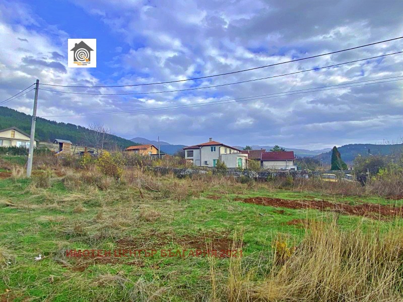 Продава ПАРЦЕЛ, гр. София, Сеславци