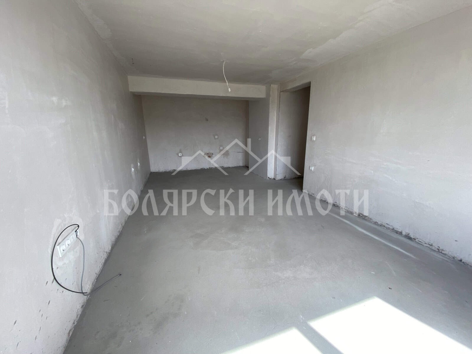Продава 2-СТАЕН, гр. Велико Търново, Бузлуджа, снимка 2 - Апартаменти - 50021133