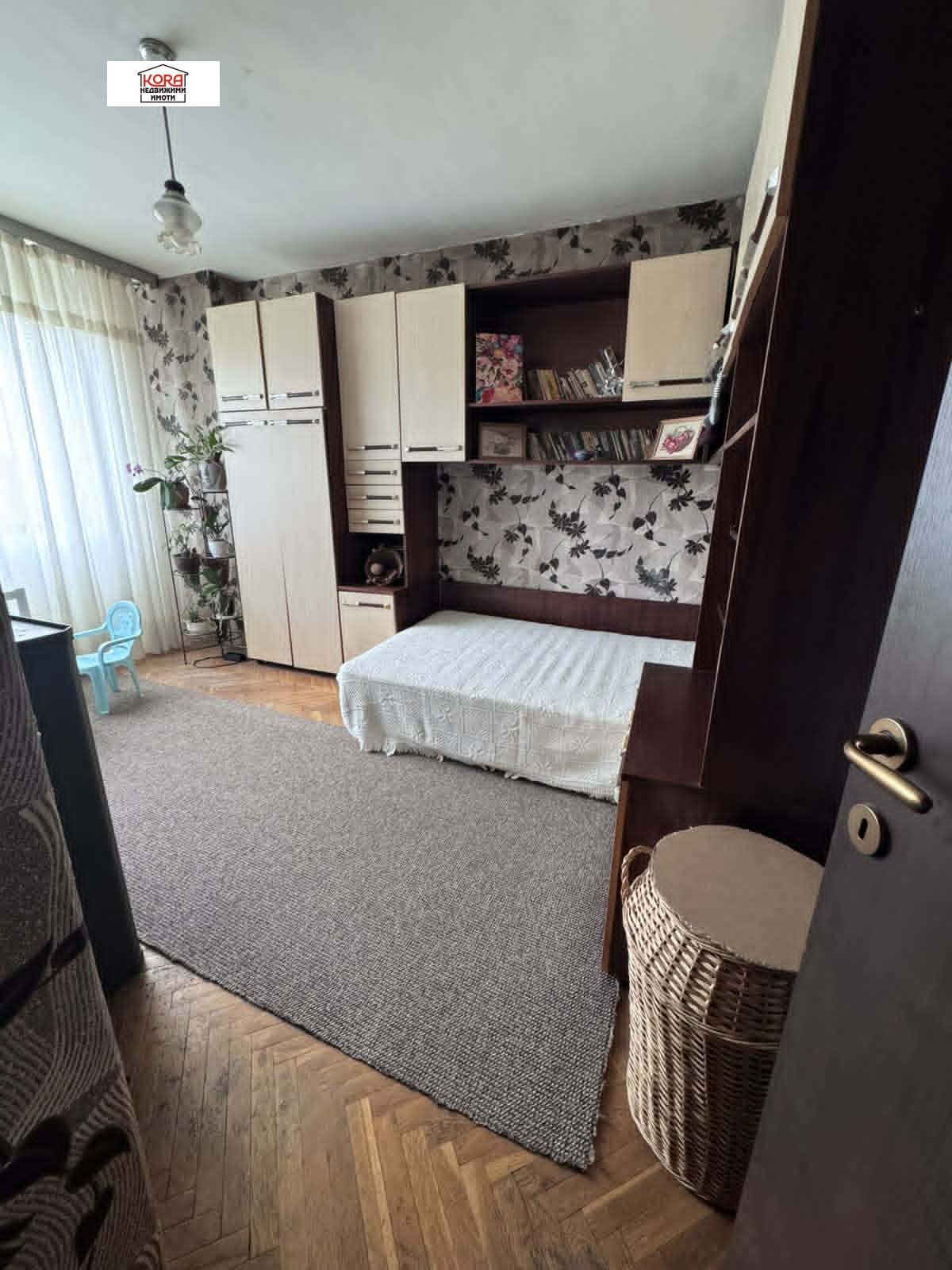 Продава 3-СТАЕН, гр. Плевен, Широк център, снимка 4 - Апартаменти - 54643400