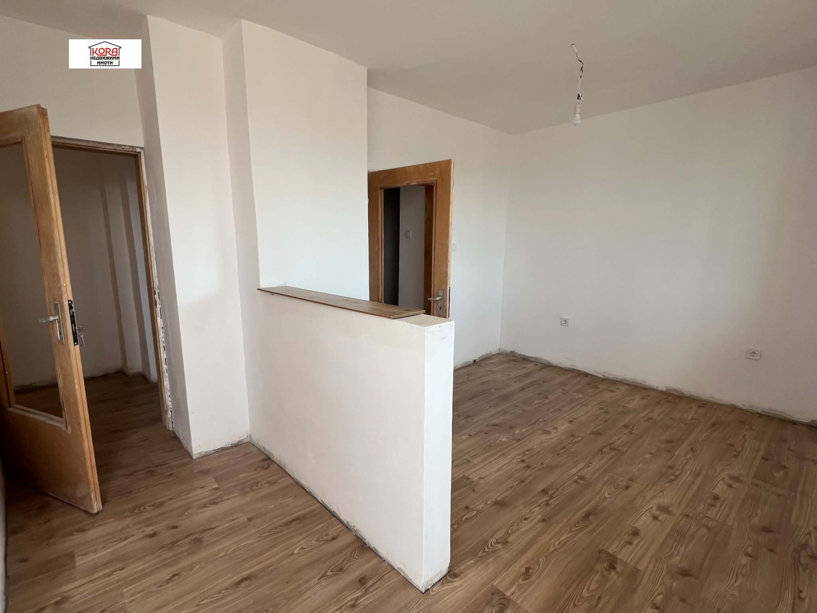 Продава 3-СТАЕН, гр. Плевен, Кайлъка, снимка 3 - Апартаменти - 56461104