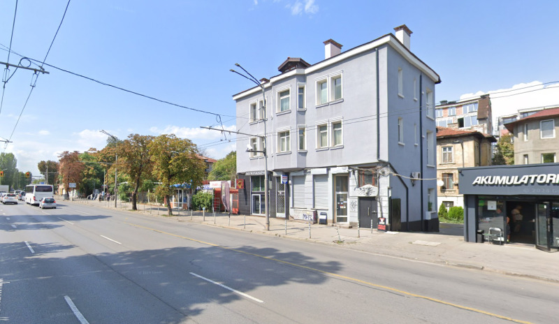 Продава  2-стаен, град София, Център •  186 300 EUR • ID 33800966 — holmes.bg - [1] 