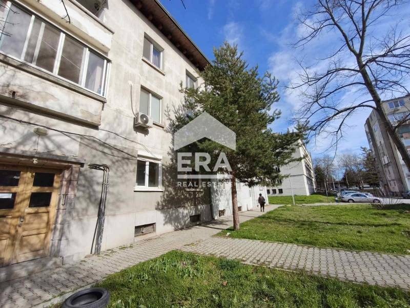 Продава 3-СТАЕН, гр. Ямбол, Център