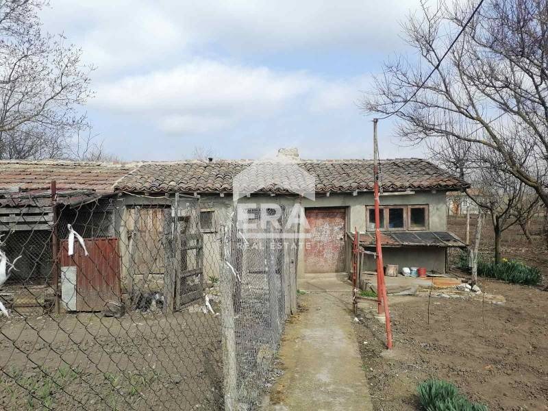 Продава КЪЩА, с. Преспа, област Добрич, снимка 8 - Къщи - 47522712