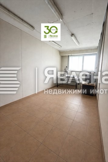 Продава ПРОМ. ПОМЕЩЕНИЕ, гр. Варна, Изгрев, снимка 4 - Производствени сгради - 53967402
