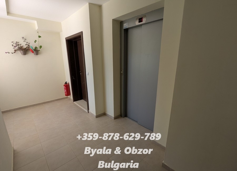 Продава 2-СТАЕН, гр. Бяла, област Варна, снимка 4 - Апартаменти - 53672173