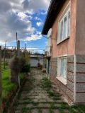 Продава ВИЛА, с. Козаревец, област Стара Загора, снимка 2