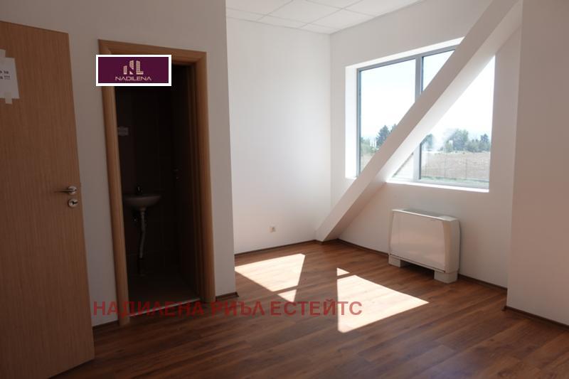 Продава ПРОМ. ПОМЕЩЕНИЕ | Imot.bg — изображение 11