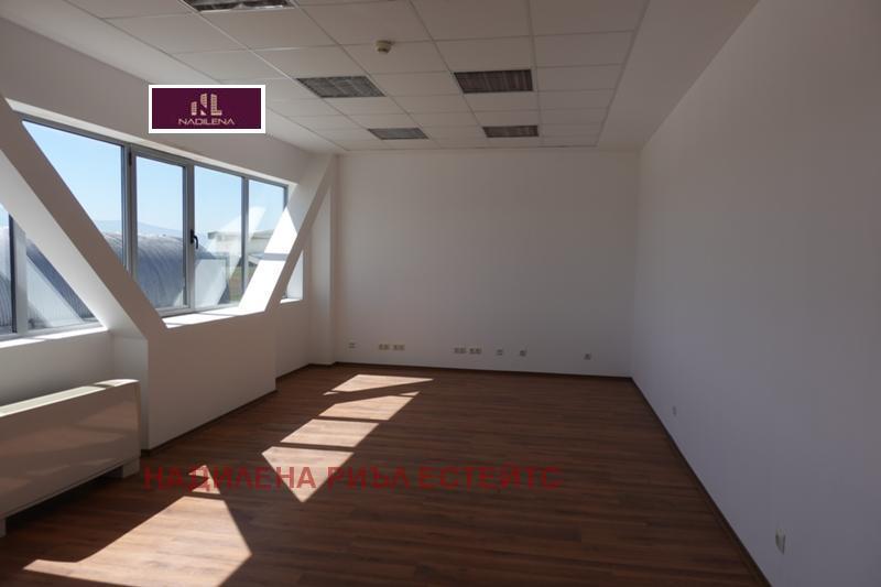 Продава ПРОМ. ПОМЕЩЕНИЕ | Imot.bg — изображение 7