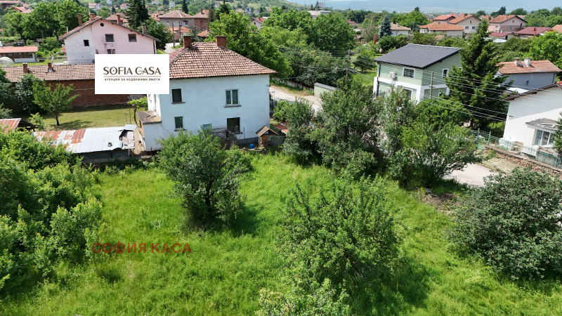 Продава ПАРЦЕЛ в област София, с. Априлово - 630 кв.м / 70 000 € » 136 908.10 лв., СОФИЯ КАСА