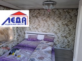 Casa m-t Orleto, Pleven 12