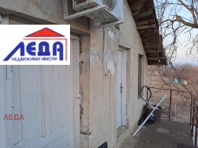 Casa m-t Orleto, Pleven 15