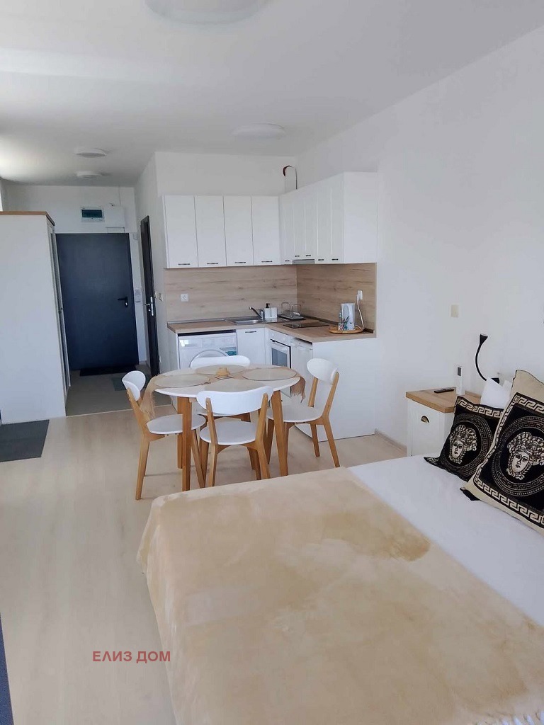 In vendita  Studio regione Dobrič , Kranevo , 43 mq | 49982544 - Immagine [2]