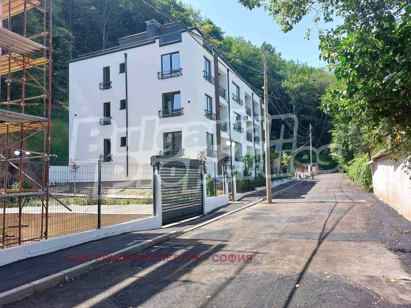 Myytävänä  1 makuuhuone Sofia , Knjaževo , 68 neliömetriä | 64610117