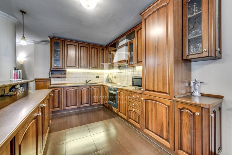 Продава 3-СТАЕН, гр. София, Лозенец, снимка 3 - Апартаменти - 53086709