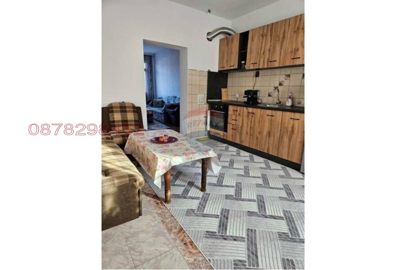 Продава КЪЩА, с. Лебница, област Благоевград, снимка 11 - Къщи - 52844646