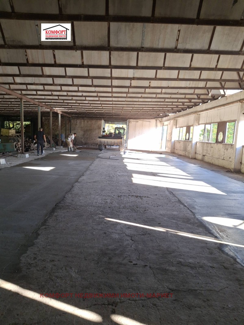 Продава ПРОМ. ПОМЕЩЕНИЕ, с. Горни Дъбник, област Плевен, снимка 6 - Производствени сгради - 52920550