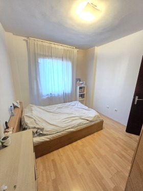 2 slaapkamers Oborishte, Sofia 8