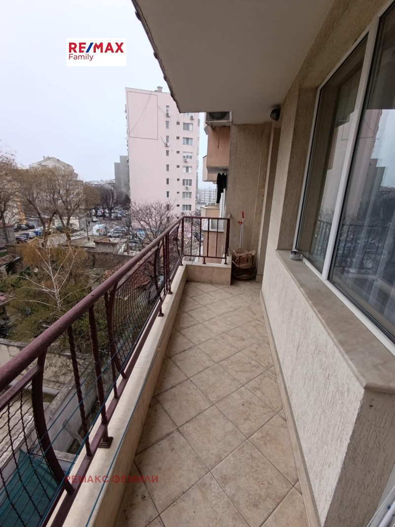Προς πώληση  2 υπνοδωμάτια Βαρνα , Γρανδ Μολ , 90 τ.μ | 27803021