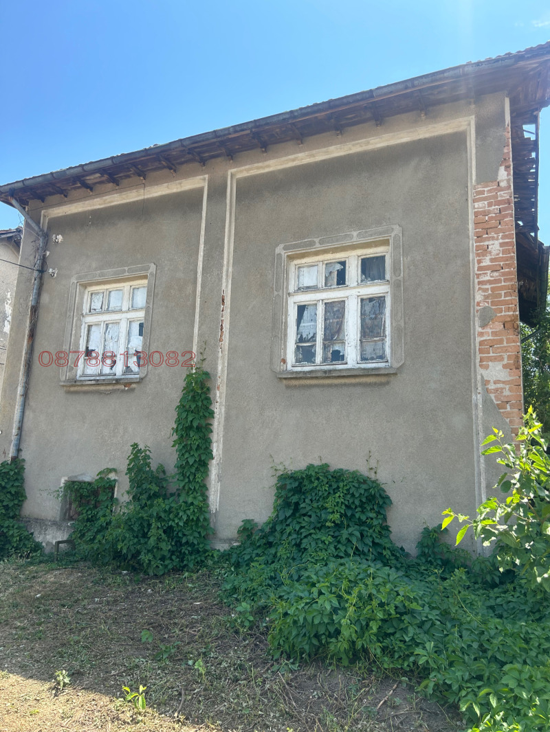 Продава КЪЩА, с. Бреница, област Плевен, снимка 6 - Къщи - 52780904