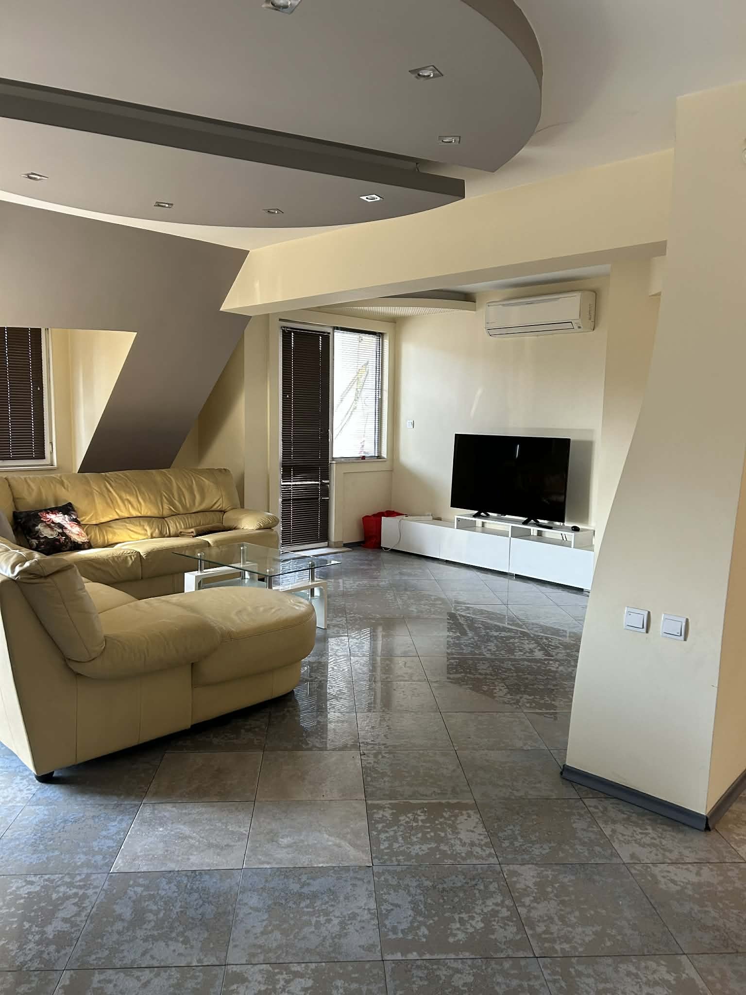 Продава МЕЗОНЕТ, гр. Пловдив, Кършияка, снимка 2 - Апартаменти - 53711216