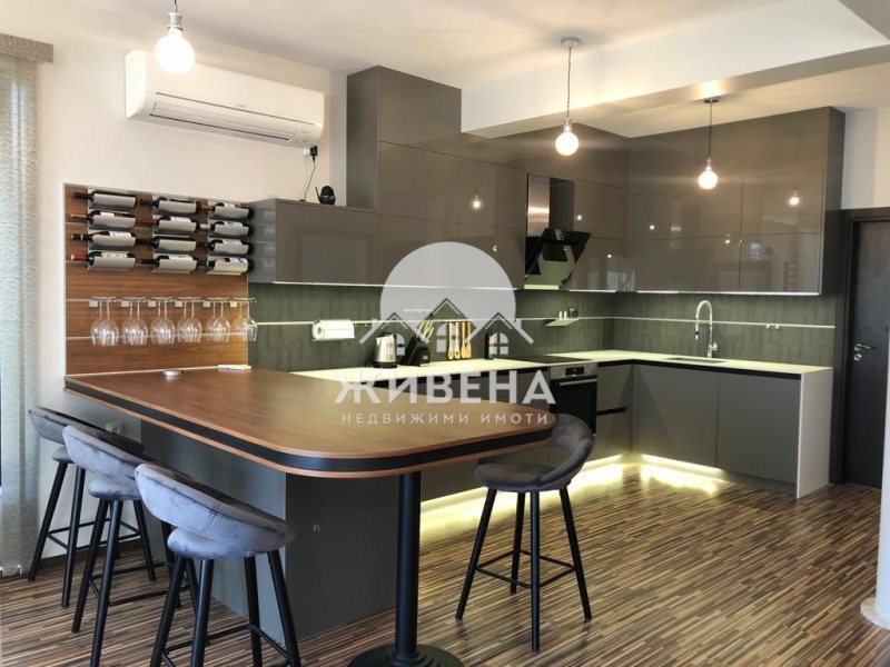 Продава КЪЩА в град Варна, м-т Зеленика - 284 кв.м / 550 000 € » 1 075 706.50 лв., ЖИВЕНА