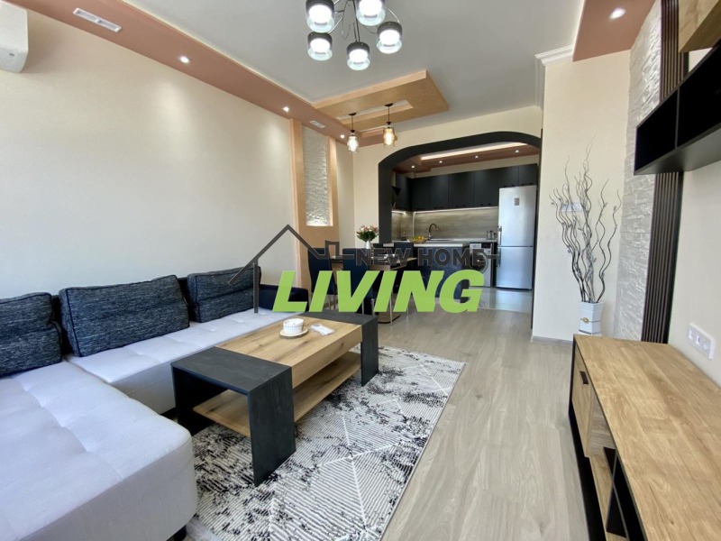 Продава  2-стаен град Пловдив , Тракия , 68 кв.м | 69433990 - изображение [2]