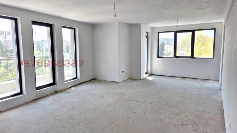 Продаја  3 спаваће собе Софија , Обориште , 143 м2 | 81109391 - слика [5]