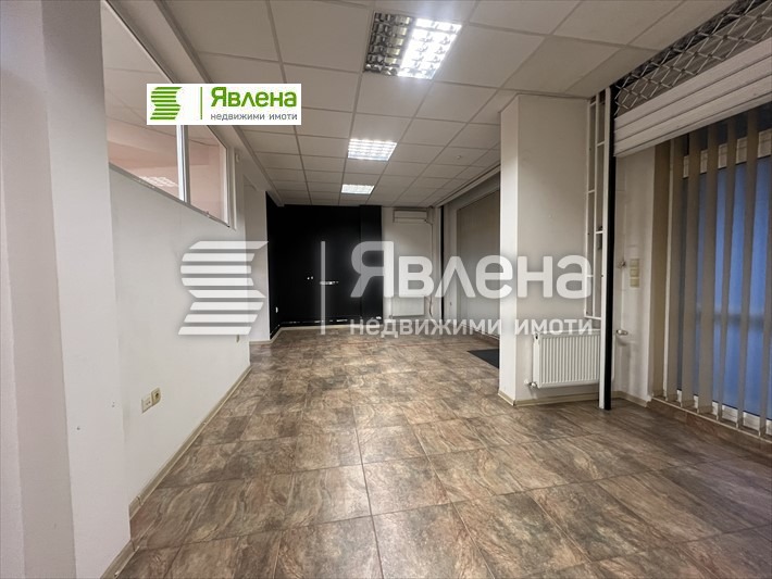 Продава МНОГОСТАЕН, гр. София, Редута, снимка 1 - Aпартаменти - 47722810