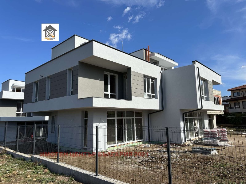 À venda  Casa Sofia , m-t Detski grad , 160 m² | 50701201 - imagem [2]