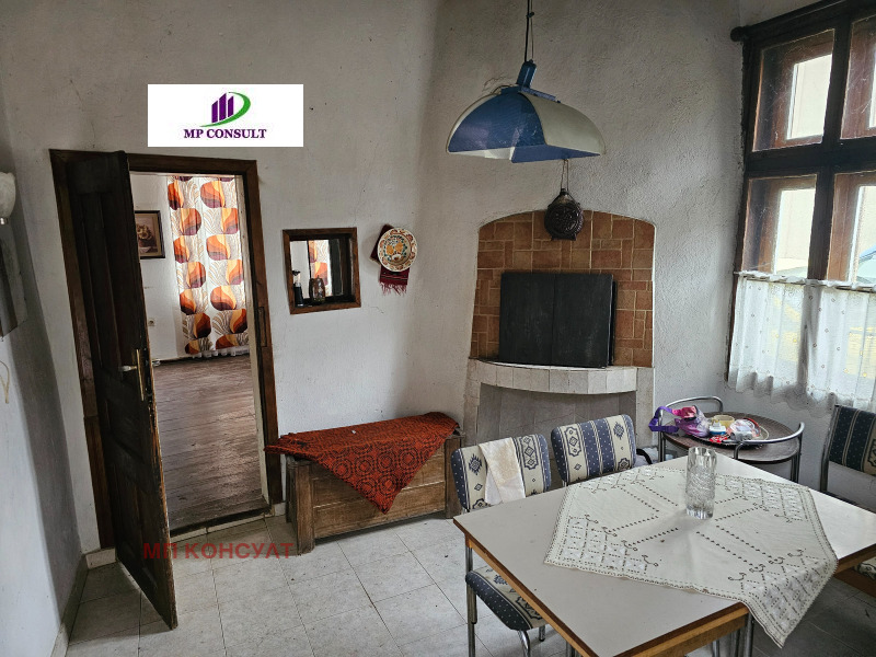 Продава КЪЩА, с. Дълбок дол, област Ловеч, снимка 4 - Къщи - 52866959