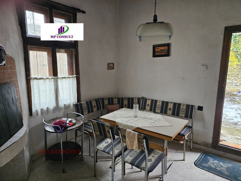 Продава КЪЩА, с. Дълбок дол, област Ловеч, снимка 12 - Къщи - 52866959