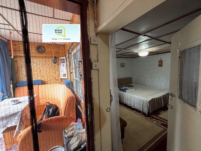 Продава КЪЩА, гр. София, м-т яз. Искър, снимка 8 - Къщи - 54043346